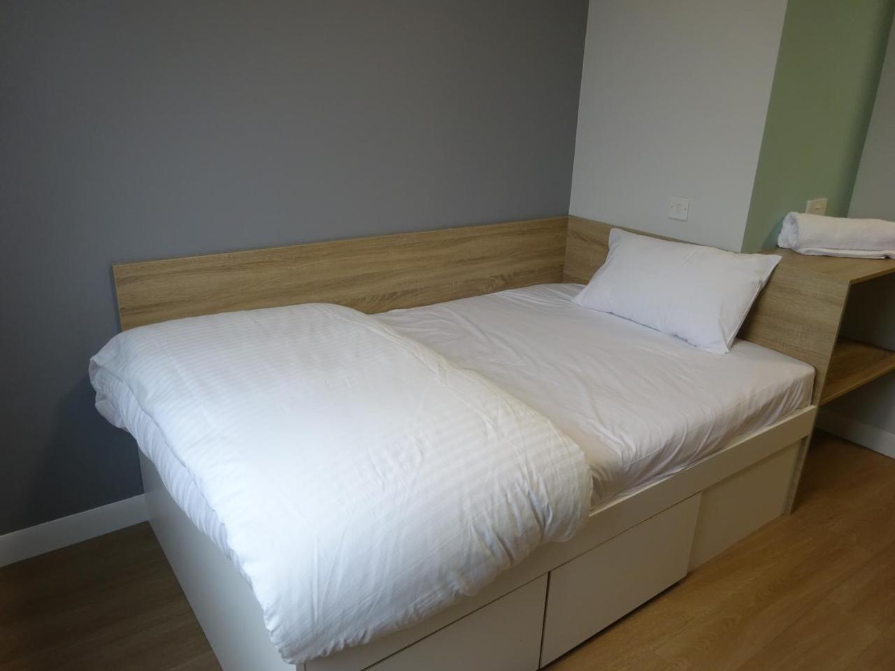 Edinburgh Haddington Place Hostel EDI Exterior foto